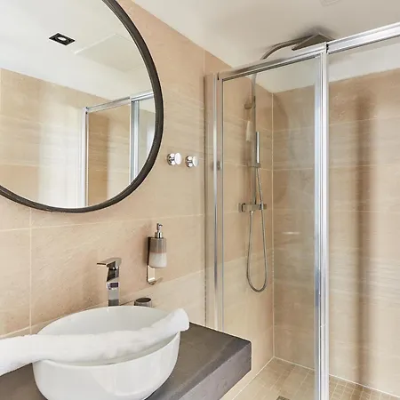 Apartment Place Vendome By Studioprestige