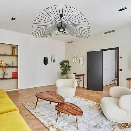 Place Vendome By Studioprestige