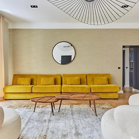 Apartment Place Vendome By Studioprestige