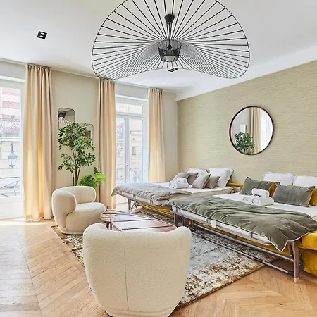 Apartment Place Vendome By Studioprestige