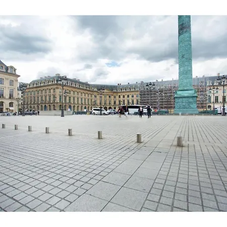 Place Vendome By Studioprestige