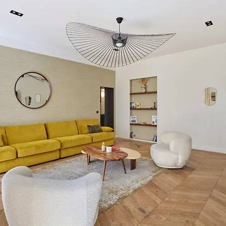 Place Vendome By Studioprestige Apartman